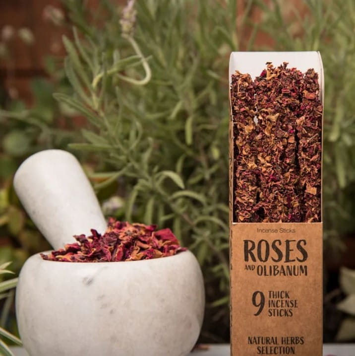 Благовония "Sagrada Madre Herbal incense Roses & Olibanum" Роза и ладан
