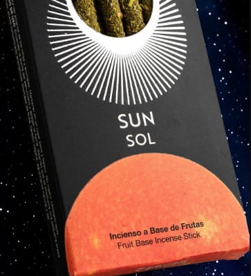 Благовония "Sagrada Madre Natural incense Cosmos Sun" Солнце